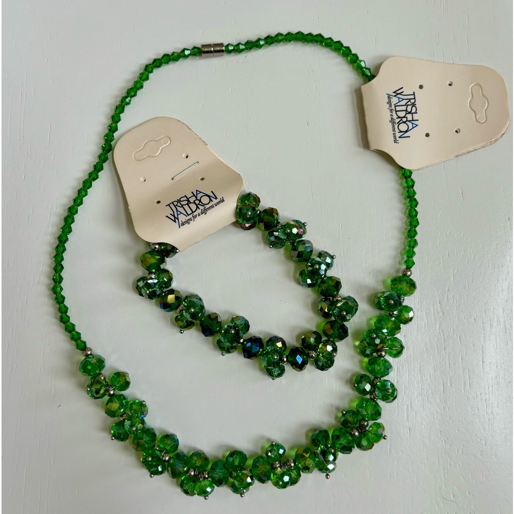 Trisha Waldron Green Beaded Necklace and Bracelet Set - Picture 2 of 5